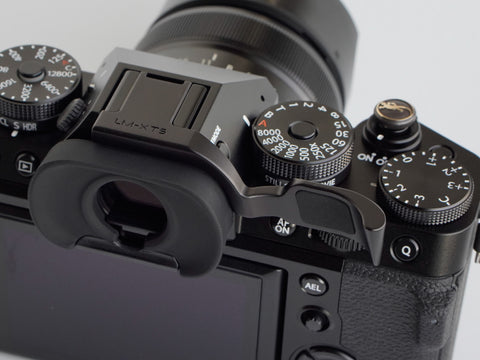 Fujifilm X-T5 Thumbrest by Lensmate - Black